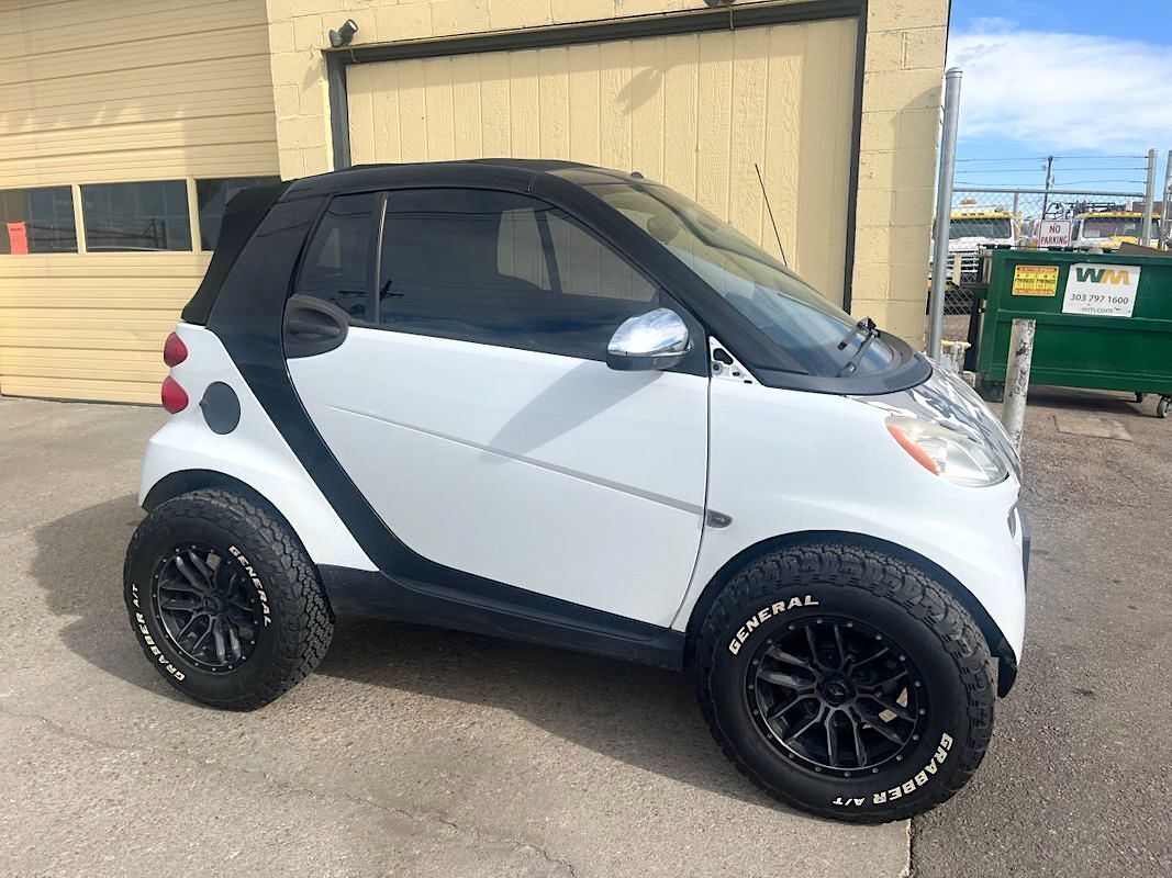 Lifted Smart Fortwo Provides Downsized Off-Road Adventures 