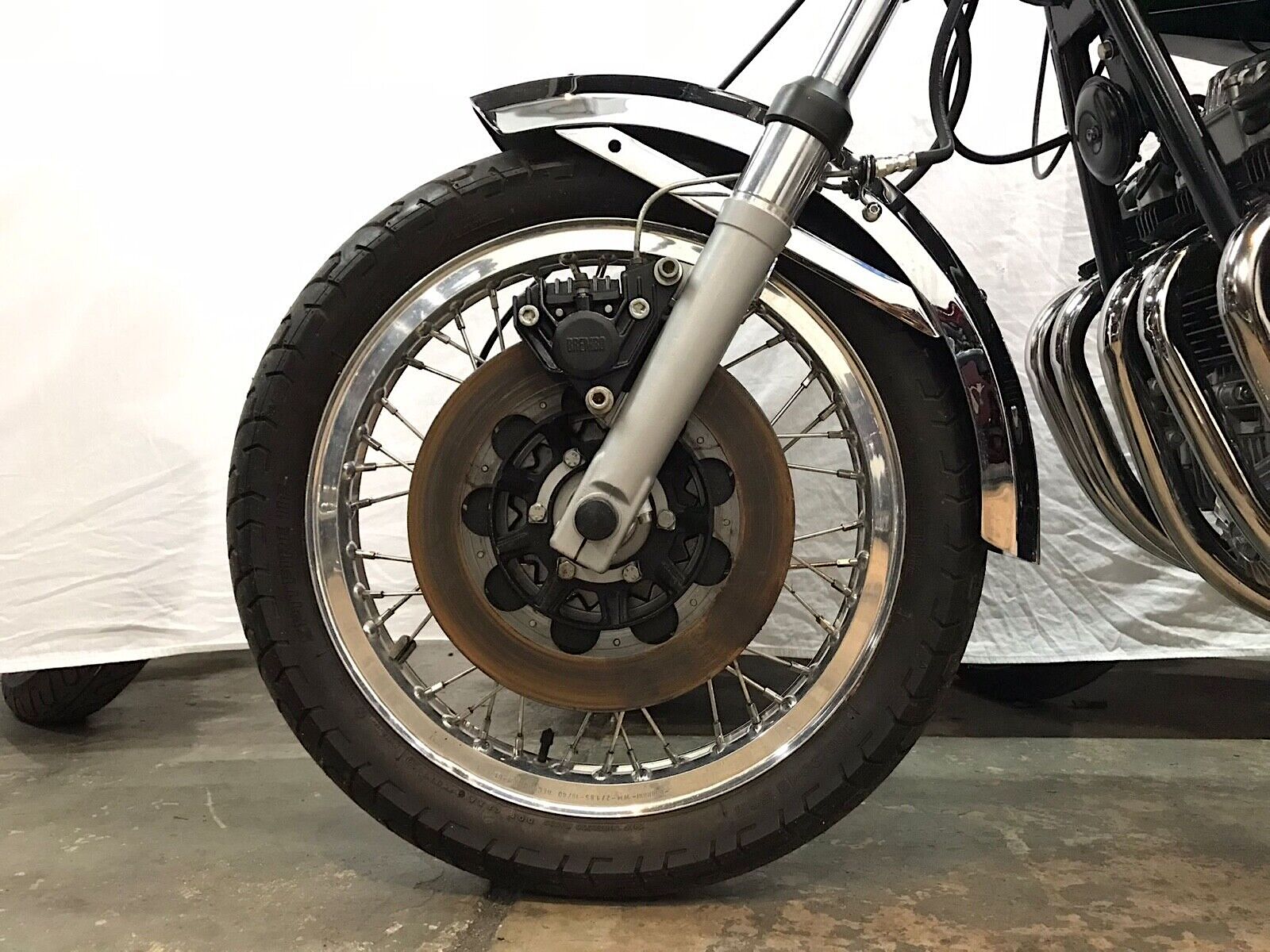front wheel, fork, Brembo brakes