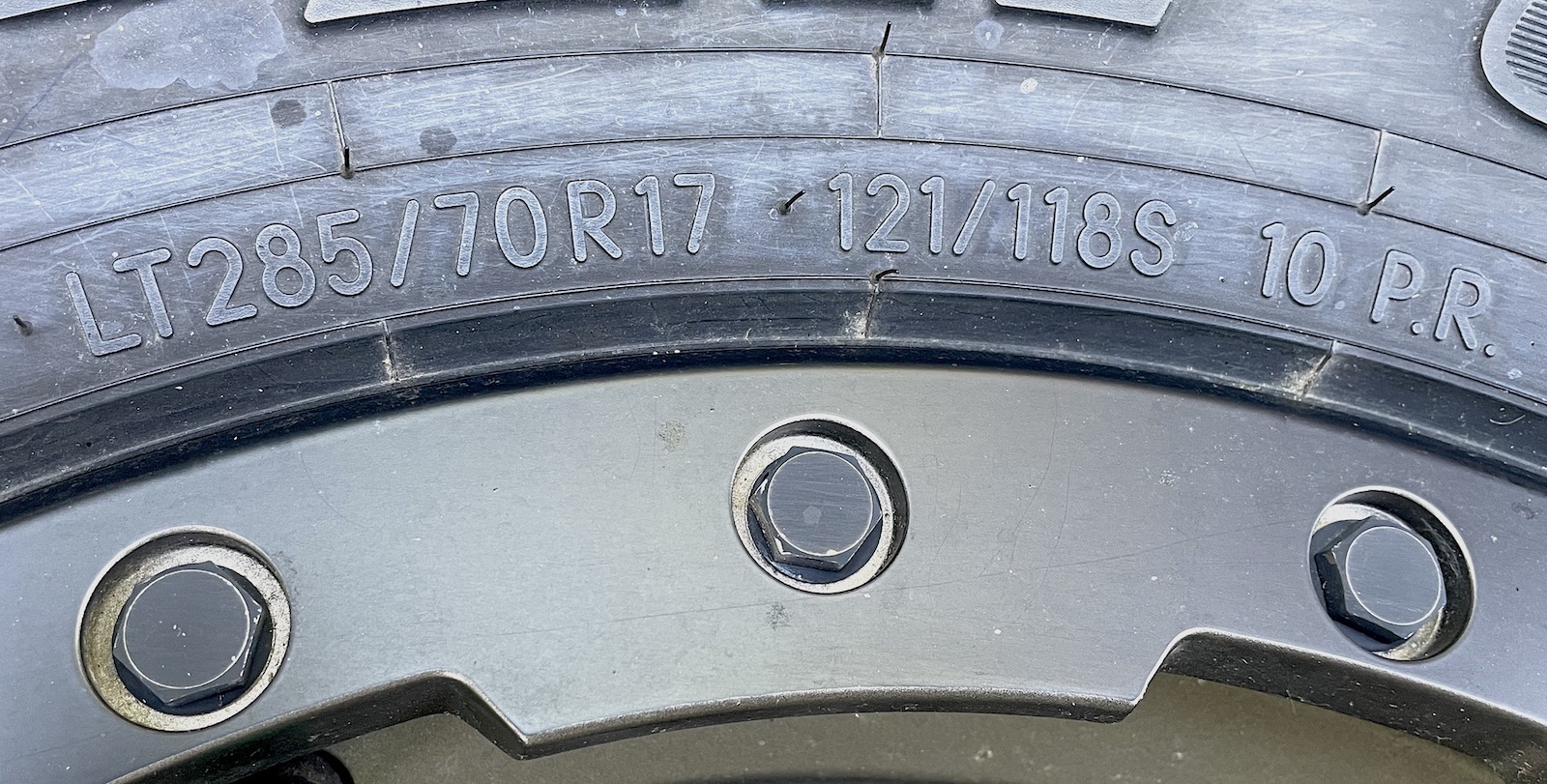 light truck tire -load index