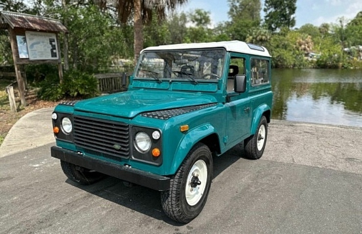 1988 Land Rover Defender
