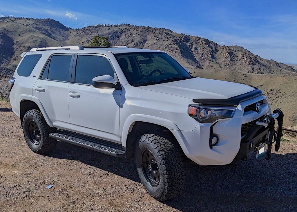 2017 Toyota 4Runner SR5 on 33-inch BFGoodrich KO2 A/Ts