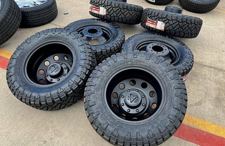 Wheel and tire packages online for trucks