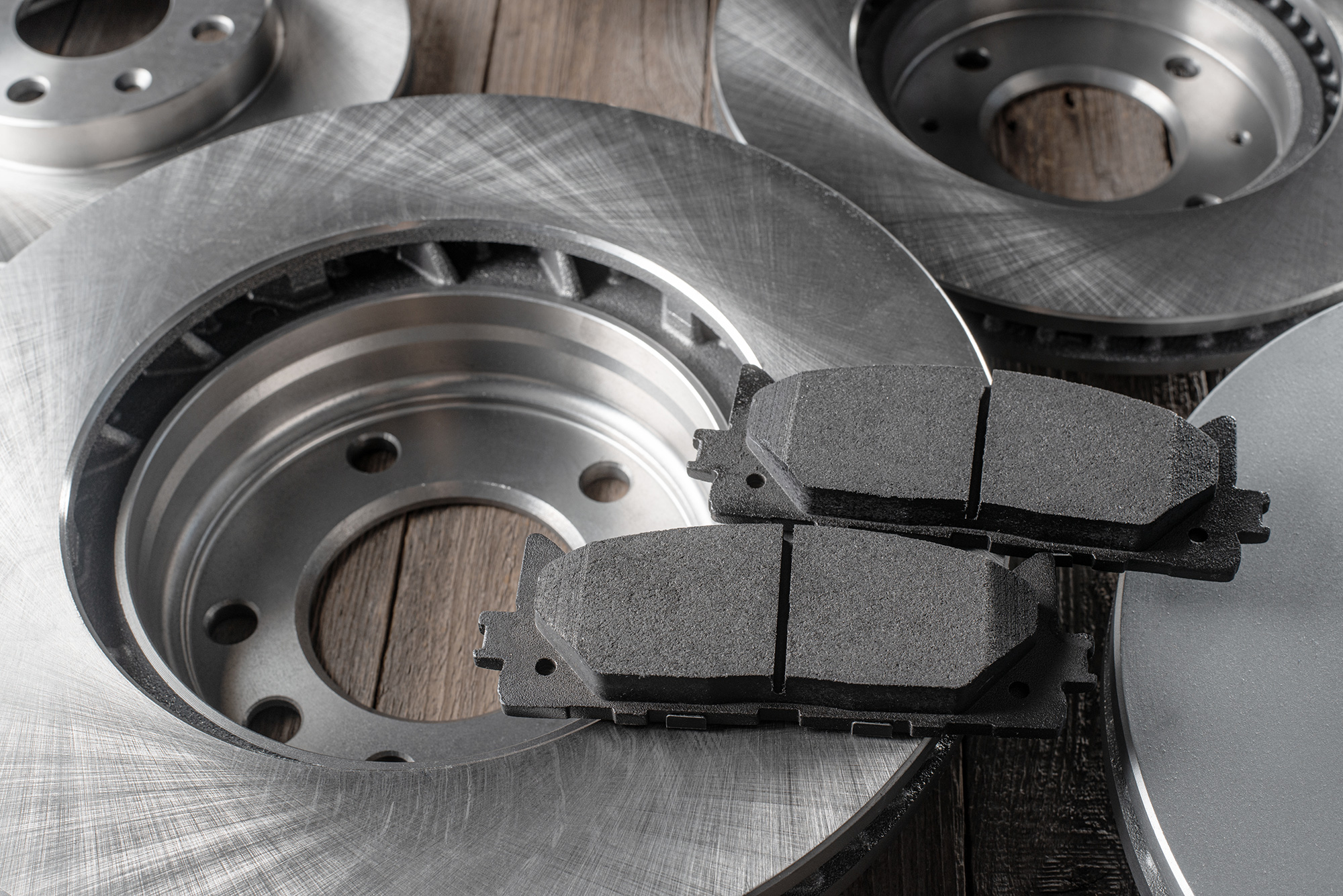 Brake Pads: How Long They Last, When to Replace Them, and Which