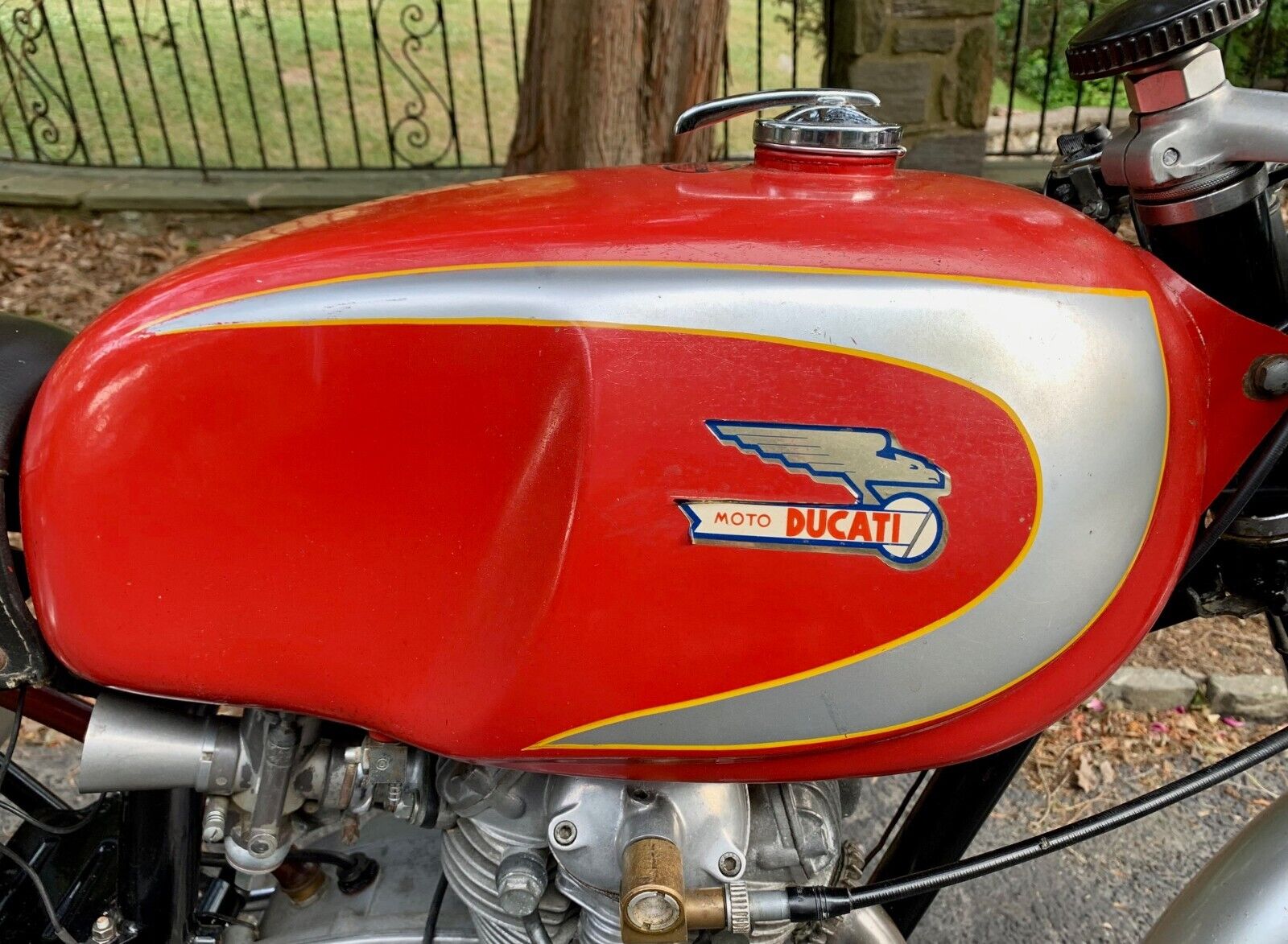 motor ducati 250cc