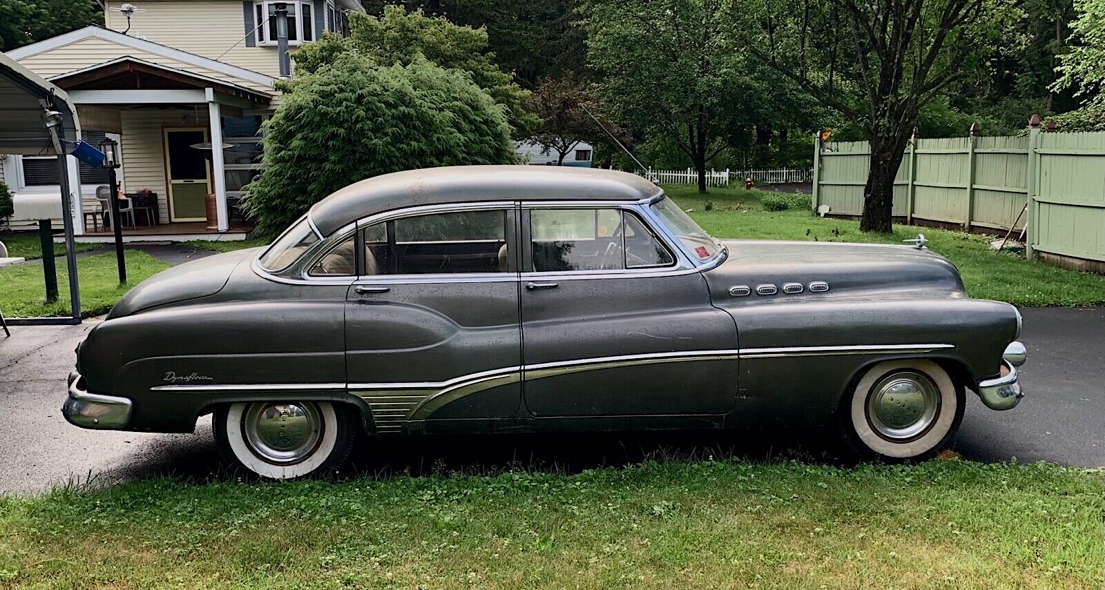 1950 Buick Roadmaster Offers Acres of Chrome and a Straight