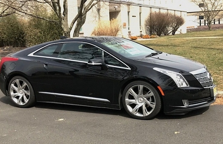 2014 Cadillac ELR right side - featured