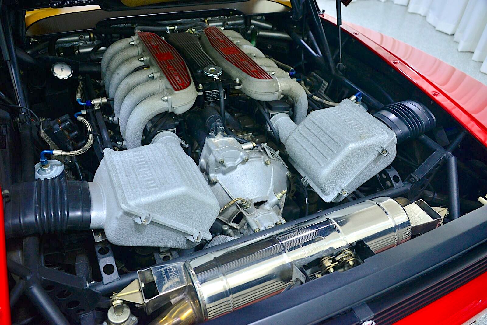 1992 Ferrari 512TR flat 12 engine