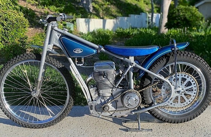 Jawa Model 890 Speedway - left side