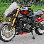 Aprilia’s Tuono Racing Rewrote the Book on Naked Superbikes