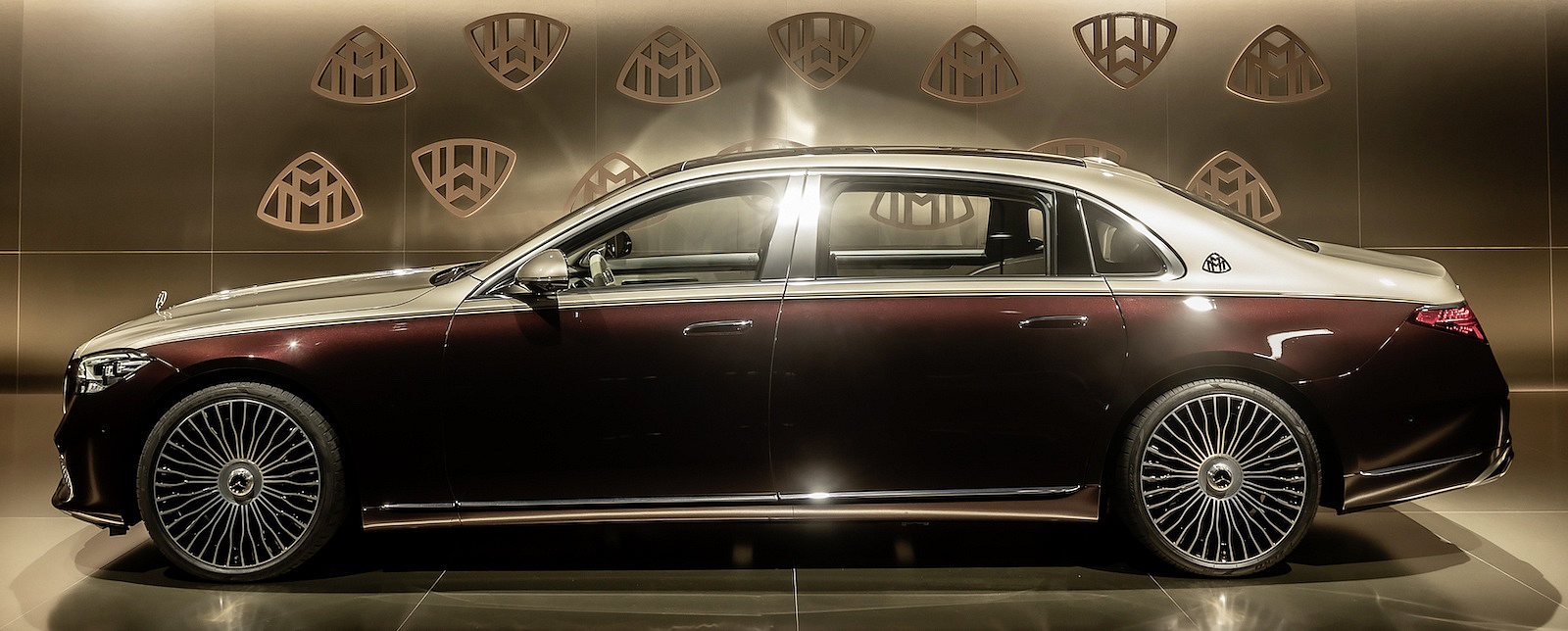 The European spec 2021 Mercedes-Maybach S-Class packs a 6.0-liter V-12 engine.