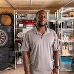 Auto Enthusiast Turns Hunt for Parts into eBay Success