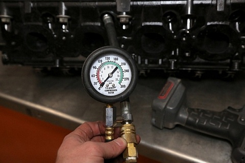 engine compression testing - featured