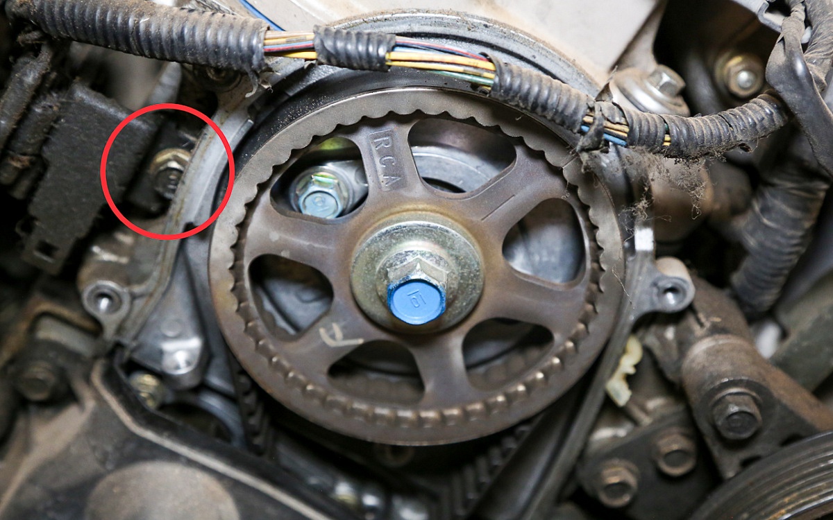 What Is a Camshaft Position Sensor? eBay Motors Blog