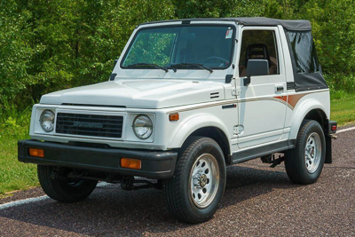 A white 1978 Suzuki Samurai