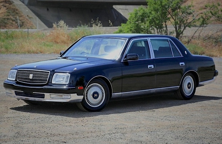 1997 Toyota Century V12 - left front profile - featured