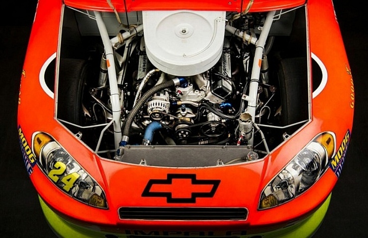 Engine from 2011 Chevrolet Impala Jeff Gordon NASCAR Sprint Cup