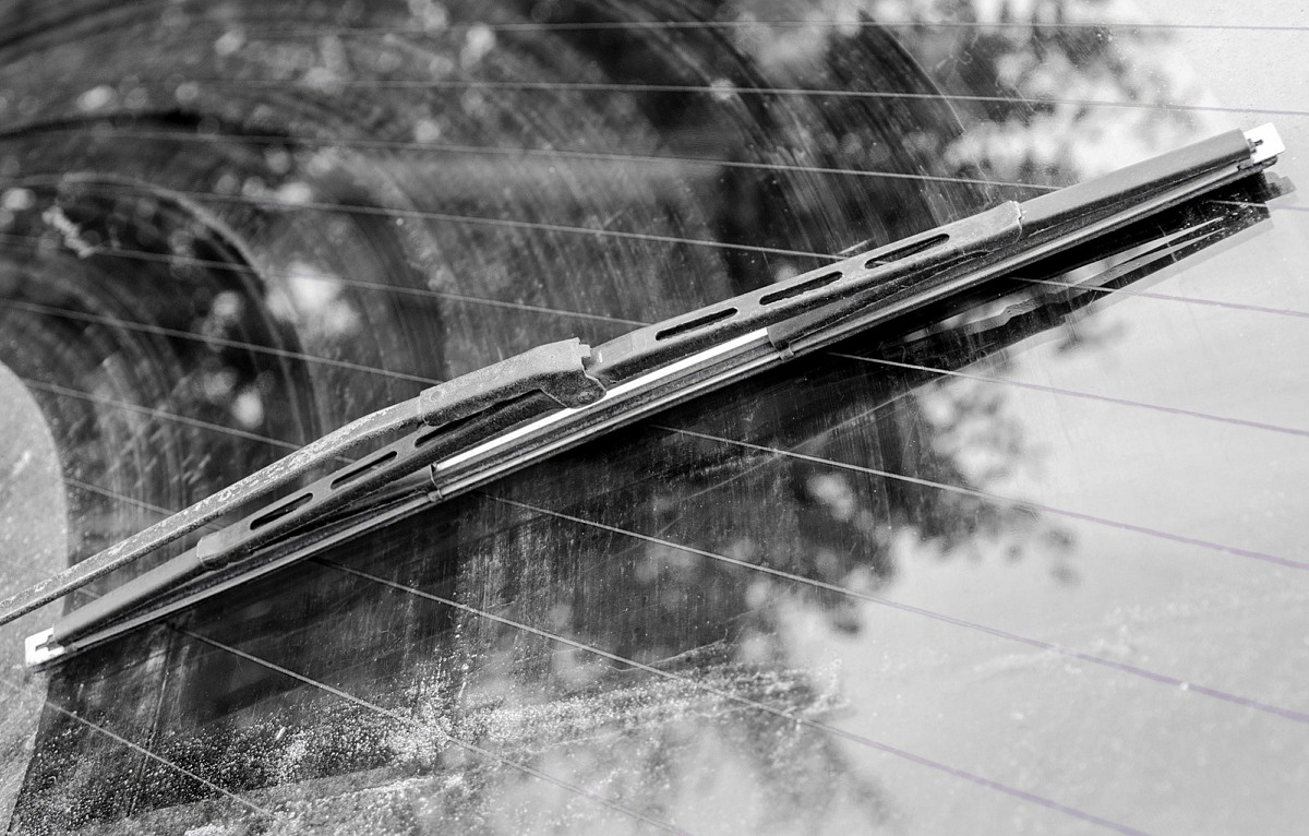 How to Change Your Windshield Wipers eBay Motors Blog