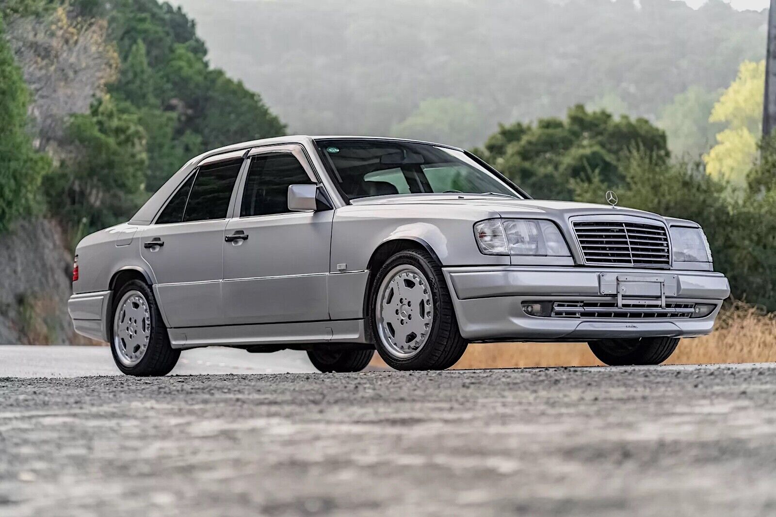 -*様 ✯希少✯W124 AMG E280 LTD用ホイール 様 ✯希少✯W124 AMG E280 LTD用ホイール - メルカリ