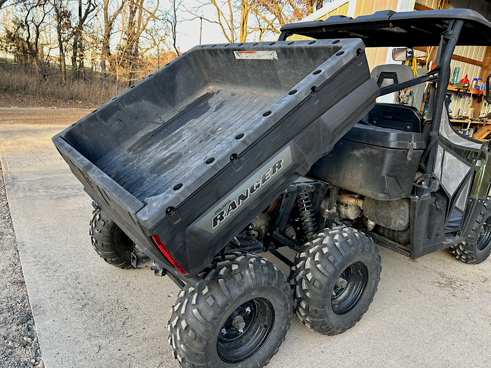 Dump bed raised