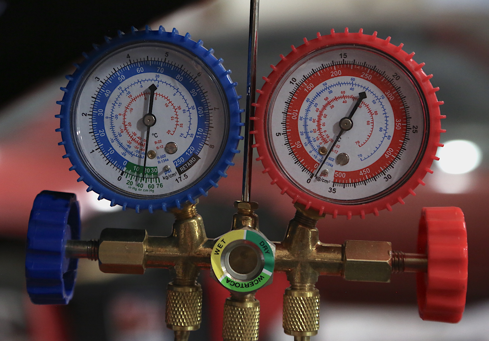 How to Recharge a Car’s Air Conditioner eBay Motors Blog