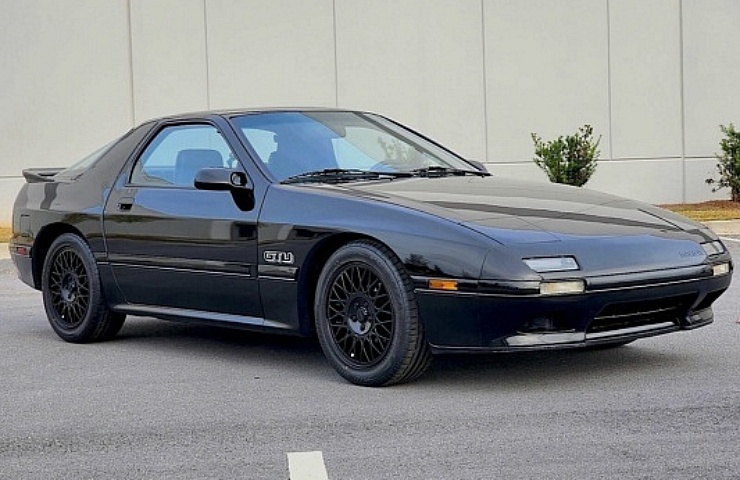 1989 Mazda RX-7 GTU -right front profile - featured