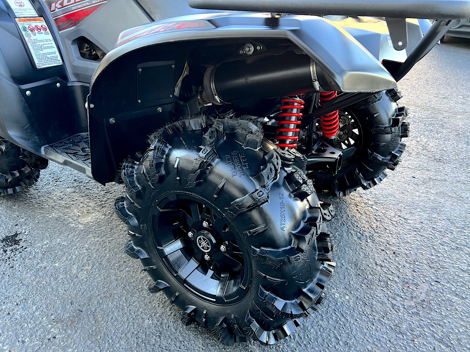 Black Mamba tires