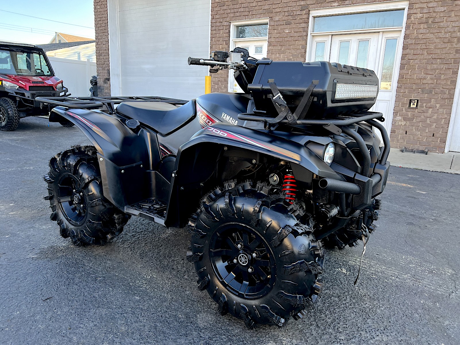 2019 Yamaha Kodiak 700 EPS - right front profile
