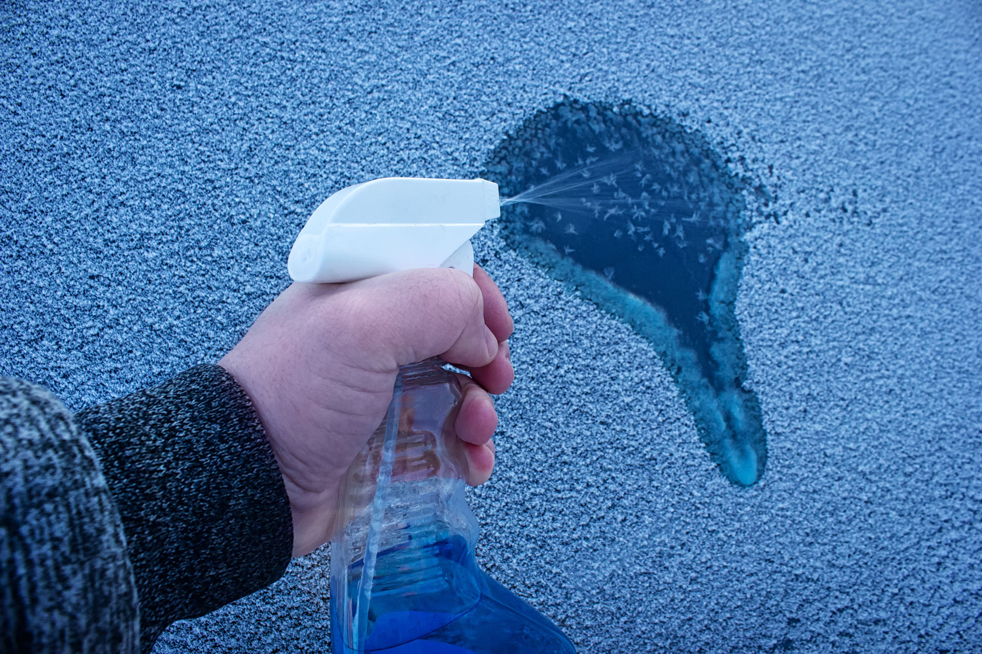 Make Your Own Windshield Defrosting Spray