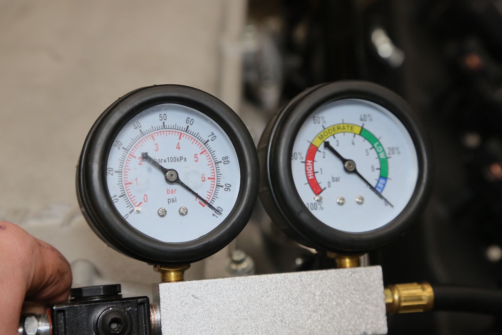 Set gauges before connecting them