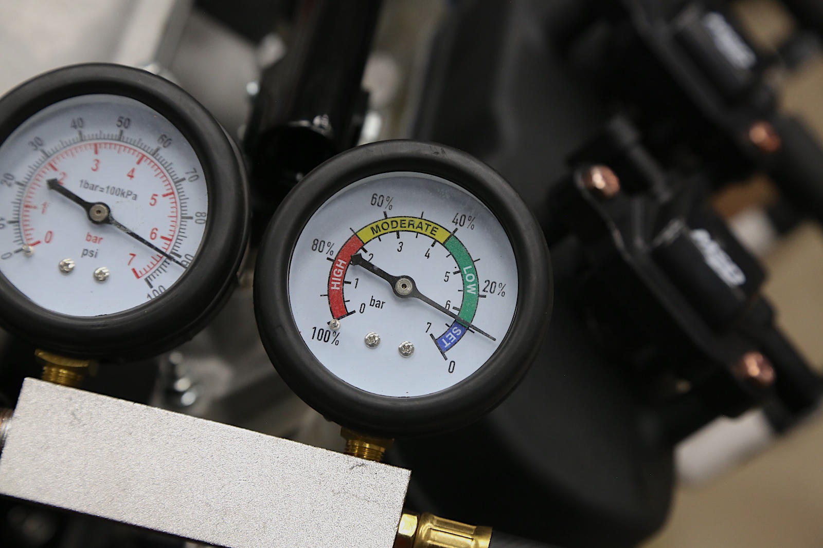Connect test hose - engine leak down testing - 07 
