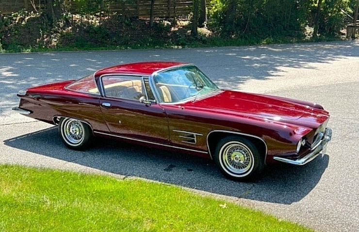 1962 Ghia 4.6 L Coupe - right front profile