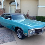A ‘70 Buick Wildcat Muscle Car With Room for Six