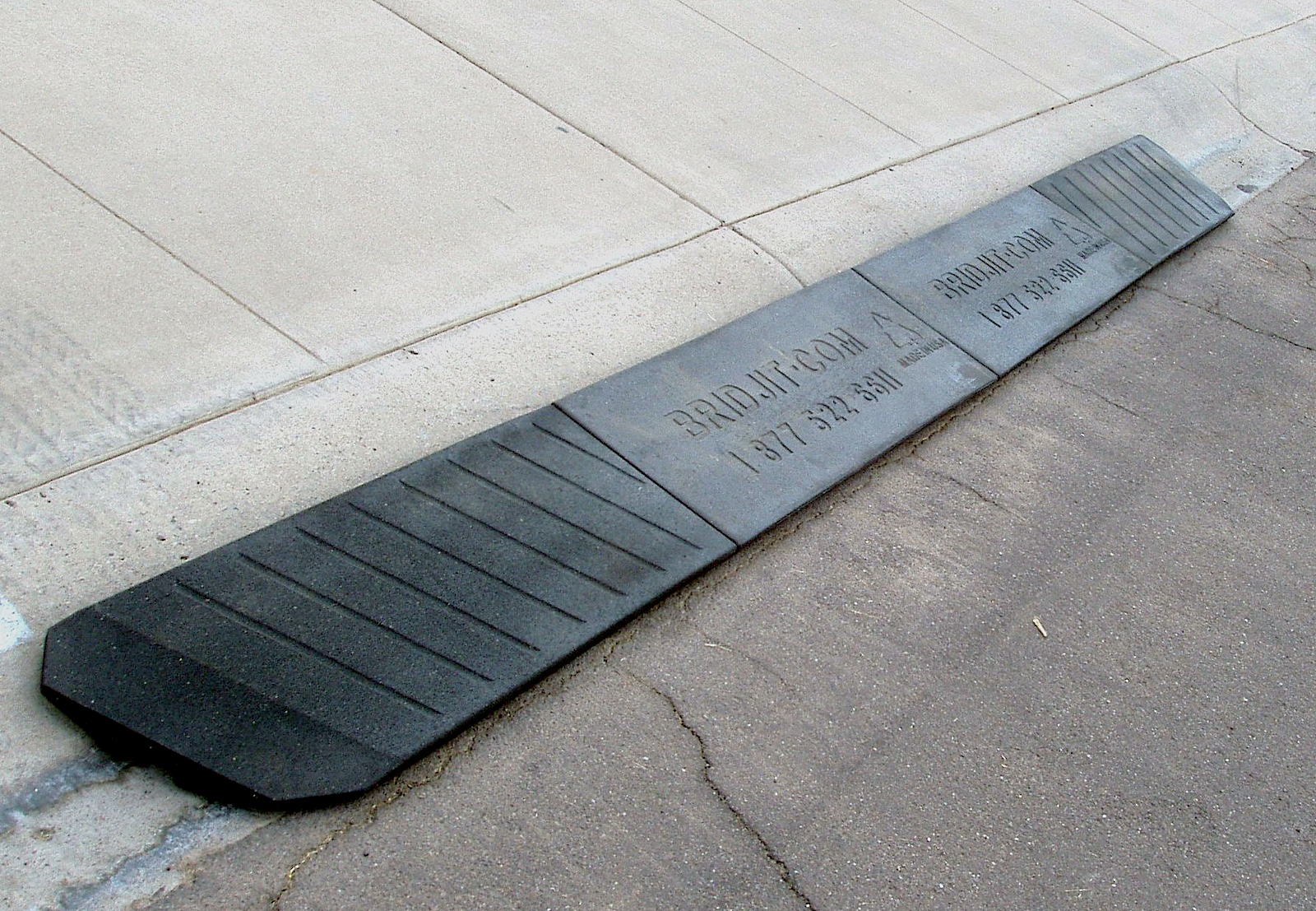 Bridjit curb ramp