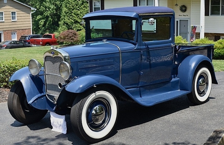 1931 Ford Model A Pickup - left front profile