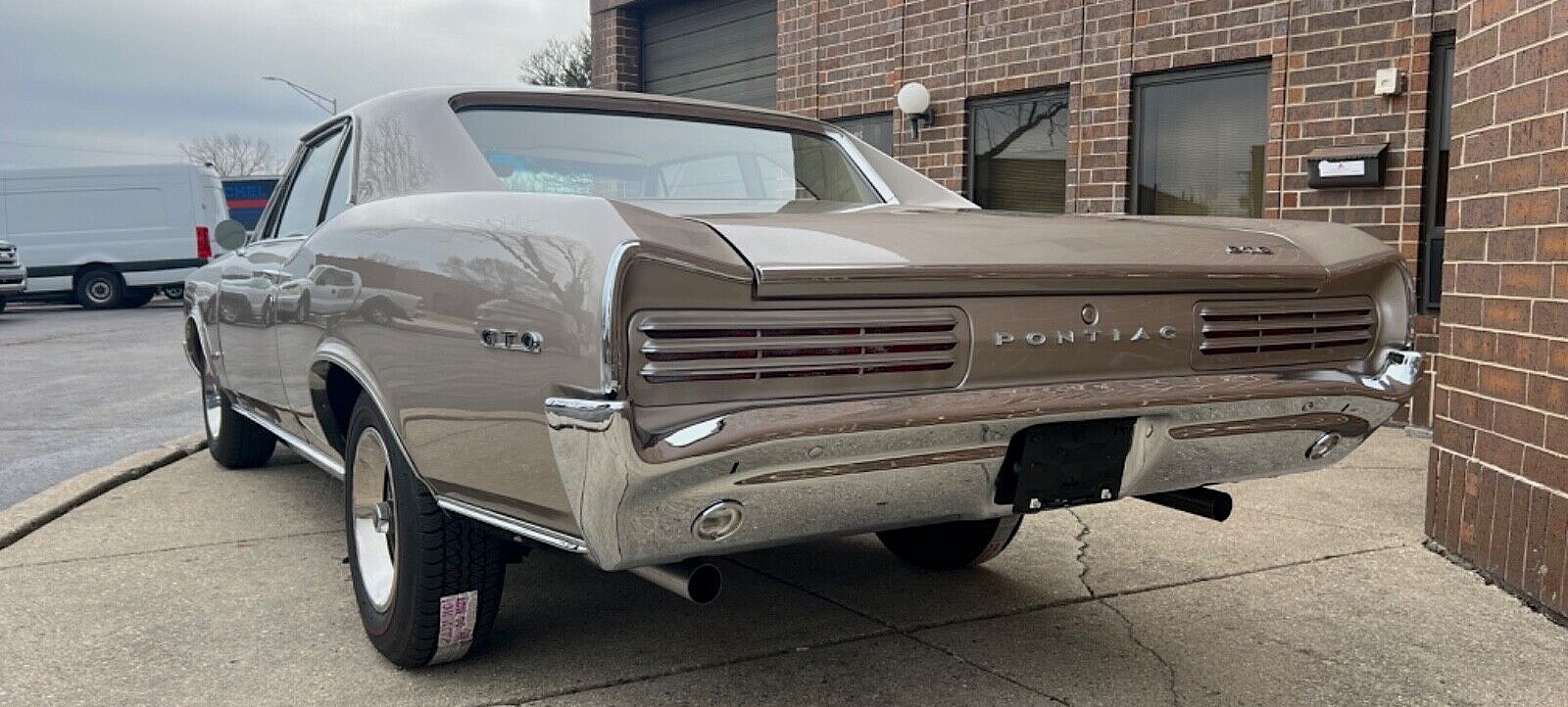 1966 Pontiac GTO Post - left rear profile - tight