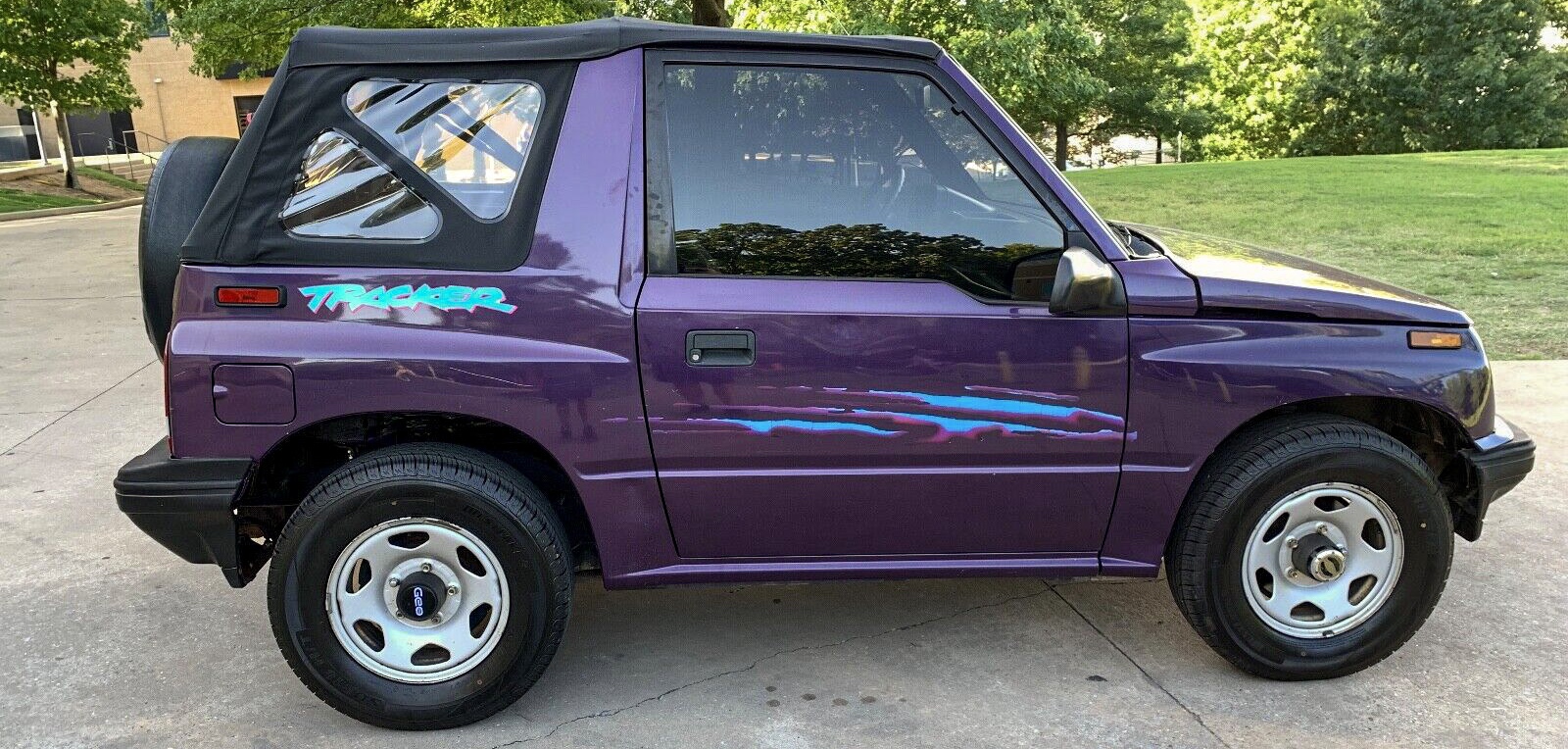 1995 Geo Tracker - right side