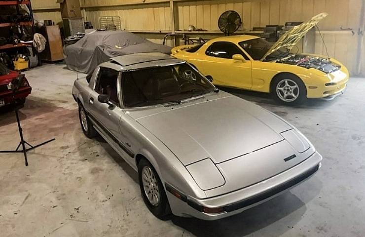 1984 Mazda RX-7 GSL-SE in the barn