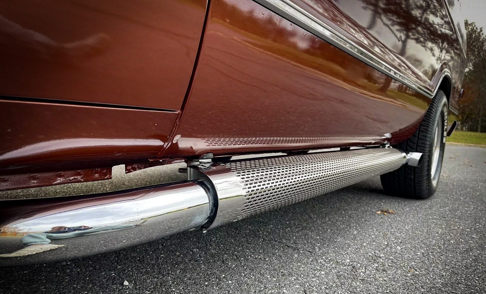 side pipes