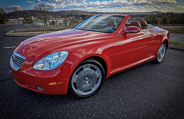 2005 Lexus SC430 - left front profile