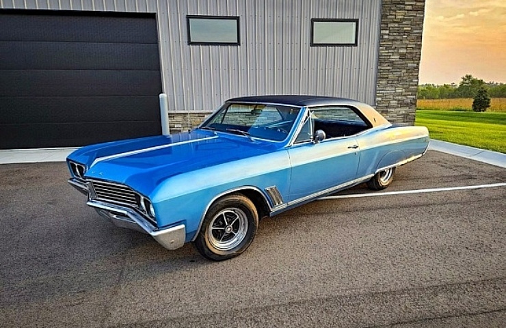 1967 Buick Skylark Sport coupe - left front-profile at dusk