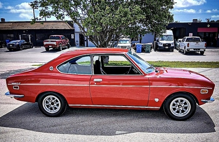 1972 Mazda RX-2 right side