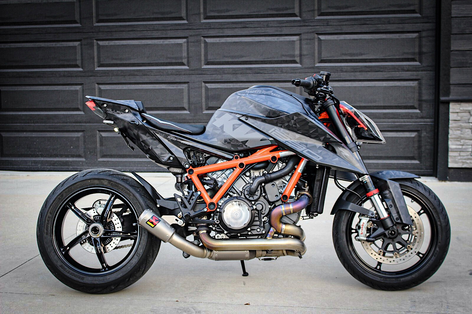They Call KTM's 1290 Super Duke R 'The Beast' - eBay Motors Blog