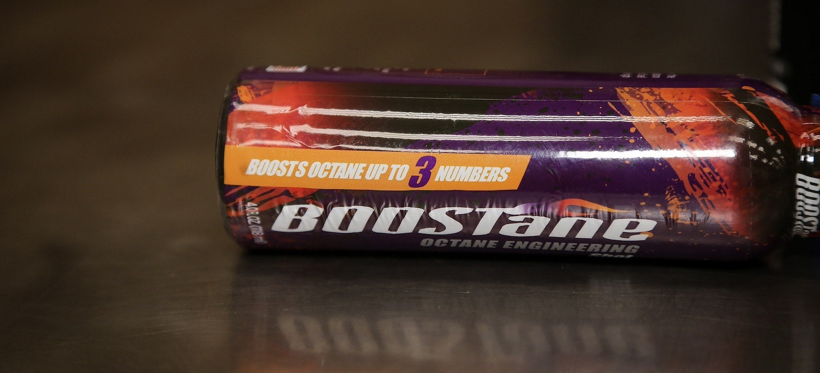 Boostane container
