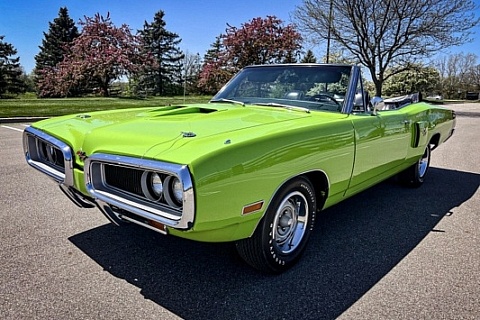 1970 Dodge Coronet RT left front profile top down