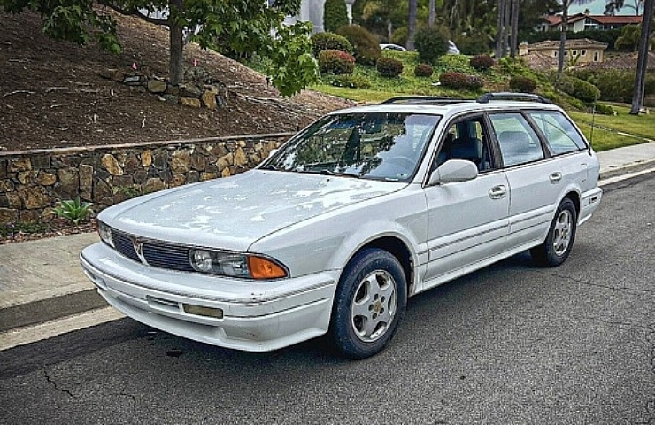 1994 Mitsubishi Diamante Station Wagon - left front-profile