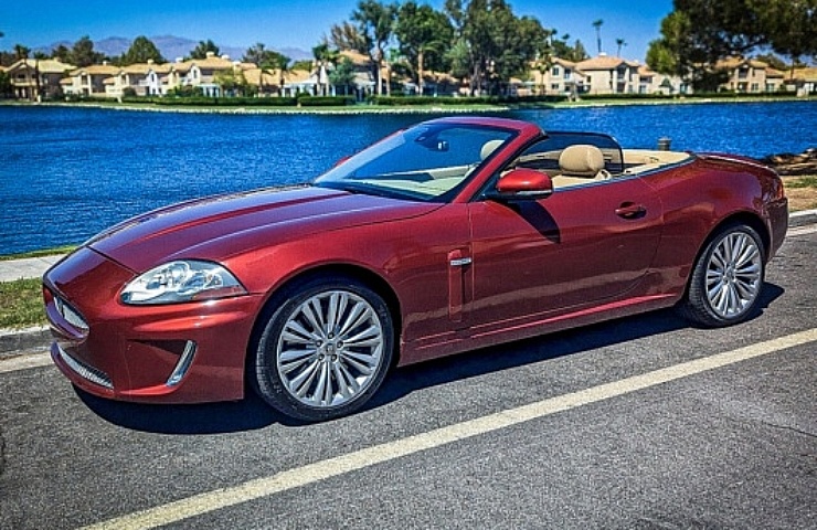 2010 Jaguar XK left front profile