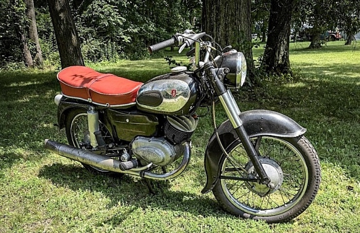 1958 Zundapp 250 S Trophy - right front profile