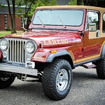This 1986 Jeep CJ-7 Laredo Sports a Rare Color Scheme