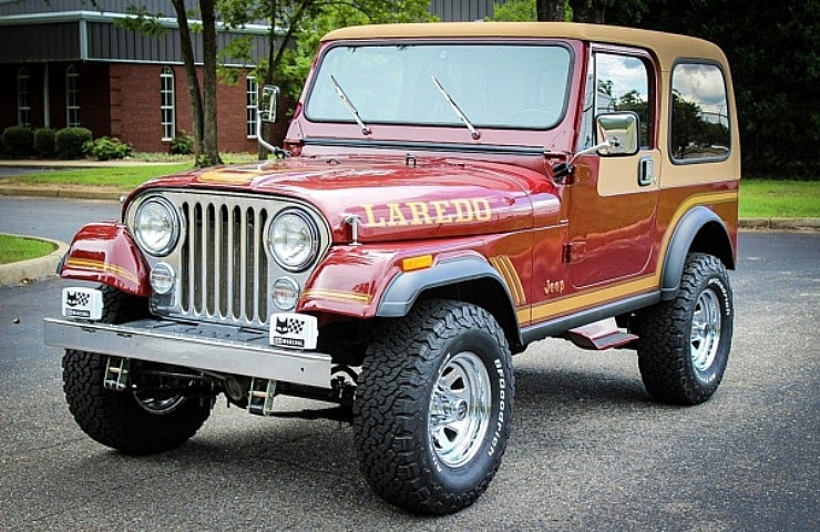 1986 Jeep CJ7 Laredo left front profile