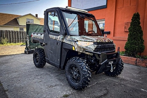 Polaris Ranger XP1000 right front-profile